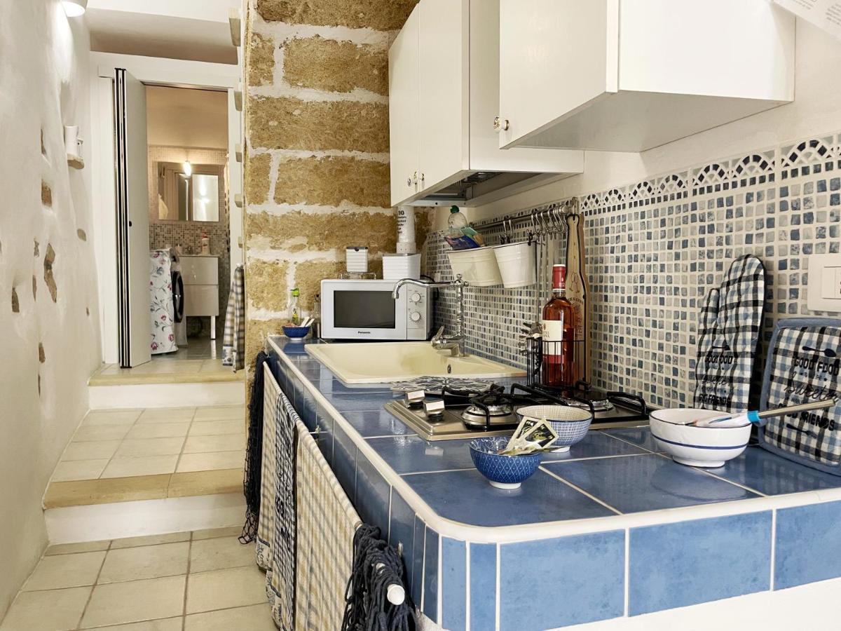 Mediterraneo House- Casa Nel Centro Storico Matino Eksteriør bilde