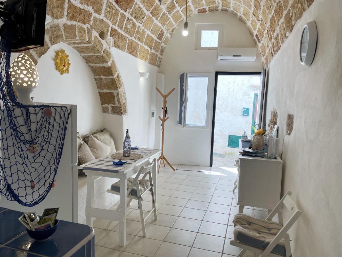 Mediterraneo House- Casa Nel Centro Storico Matino Eksteriør bilde